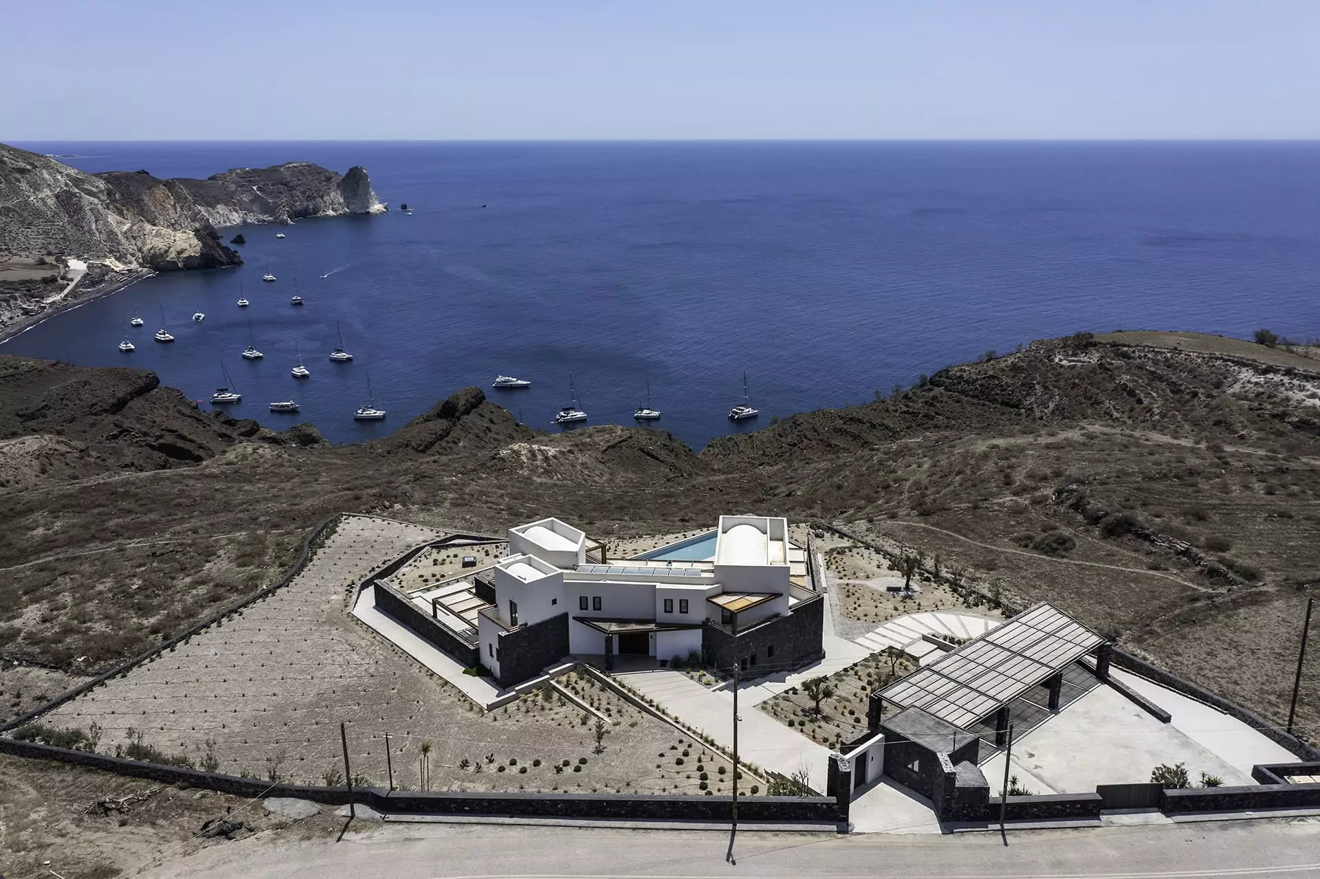 magma-white-kkmk-architects-yerolymbos-009-copy-6867be6f19dcc