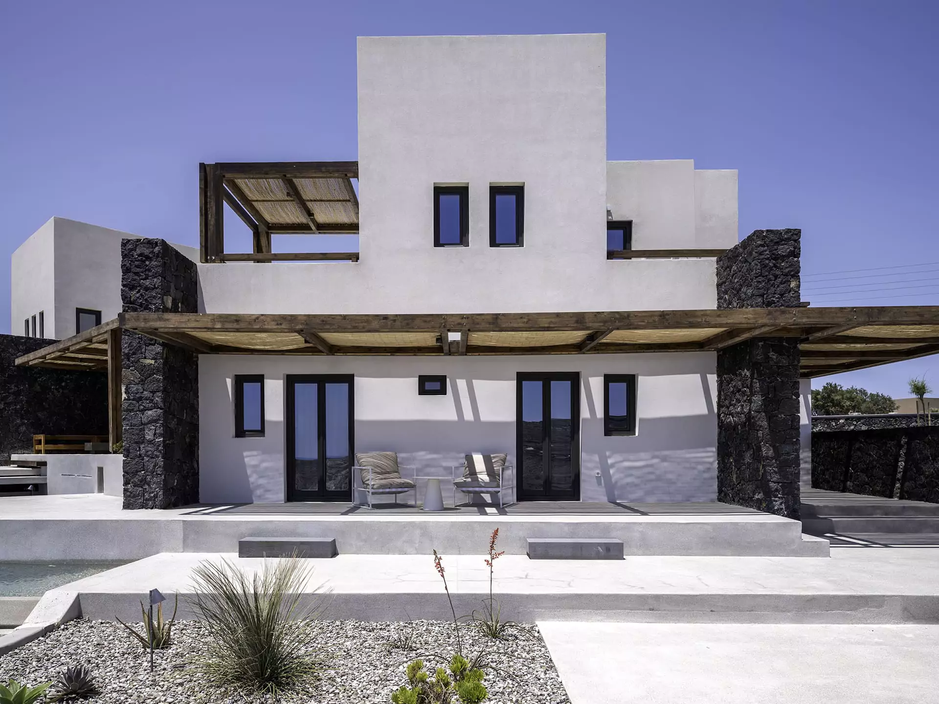 magma-white-kkmk-architects-yerolymbos-015-copy-6867be7a2a8af