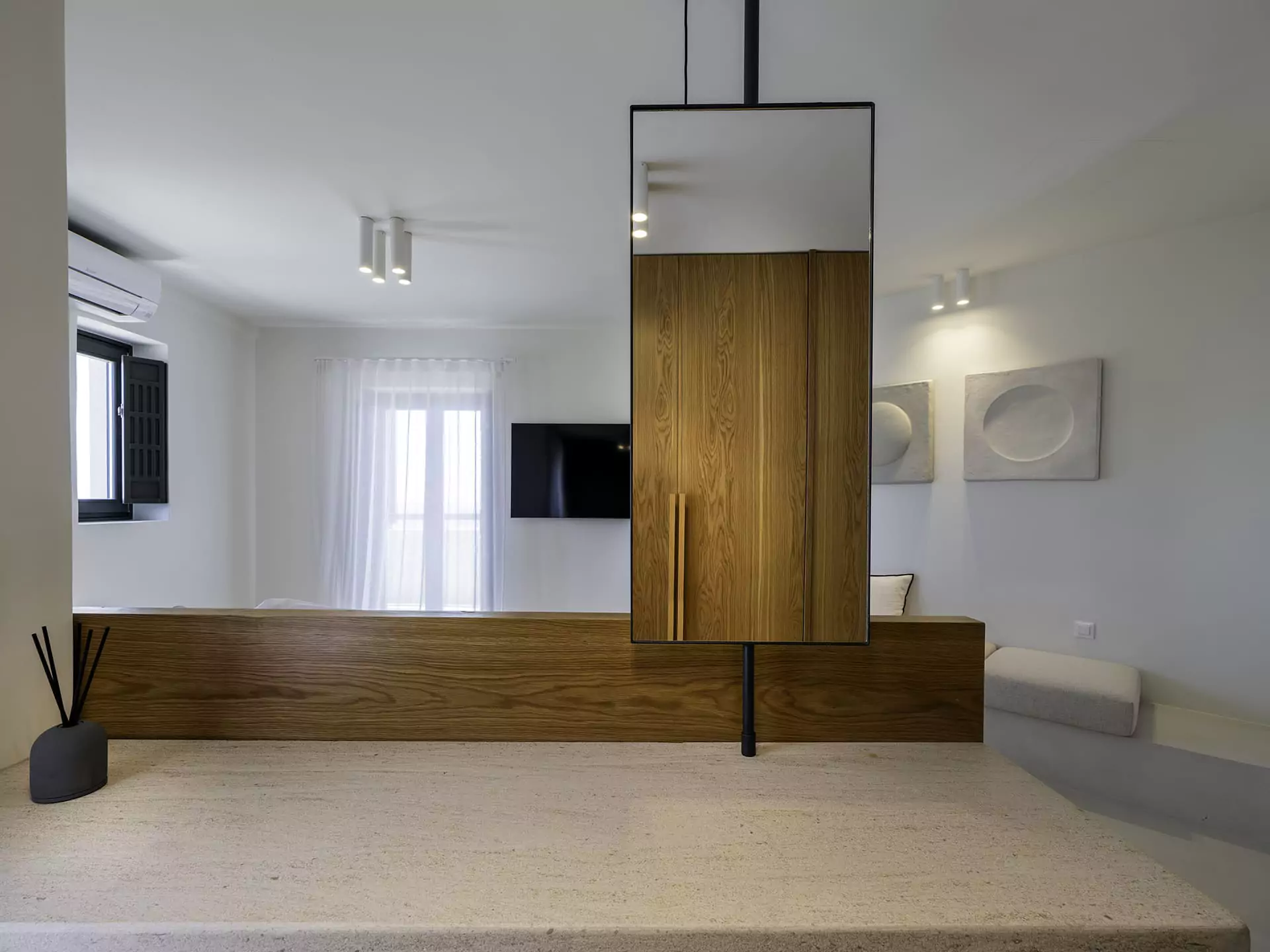 magma-white-kkmk-architects-yerolymbos-031-copy-6867be9e902f0